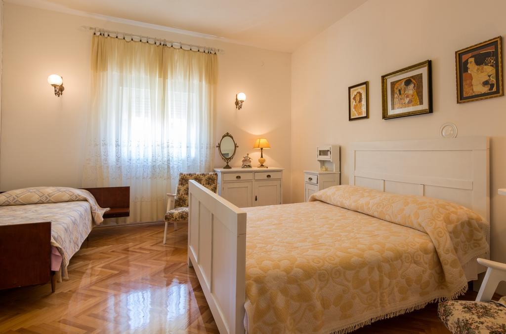 Apartments Coce Trogir Kültér fotó