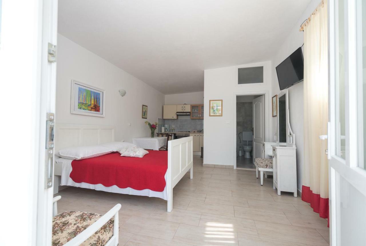 Apartments Coce Trogir Kültér fotó