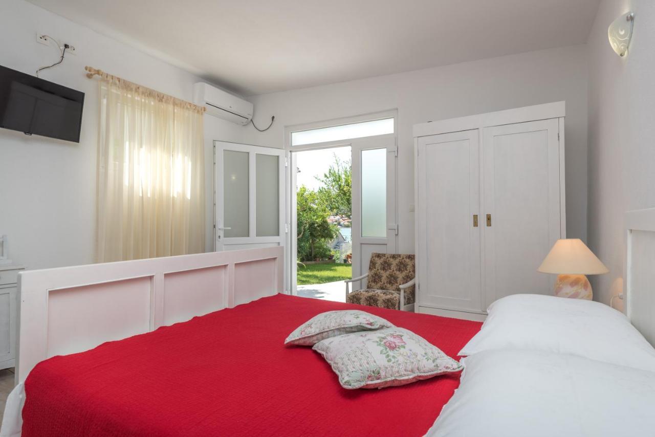 Apartments Coce Trogir Kültér fotó